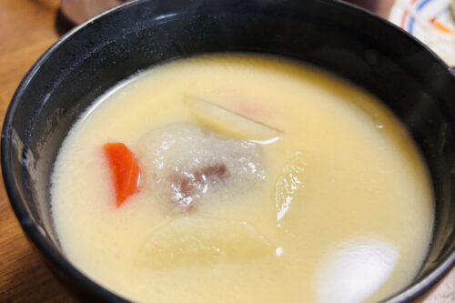 正月 白みそあん餅雑煮